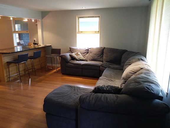 4th image of 3405 Marshall Ave