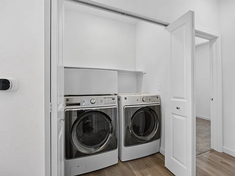 6525 Jacinto Ave — Photo 18