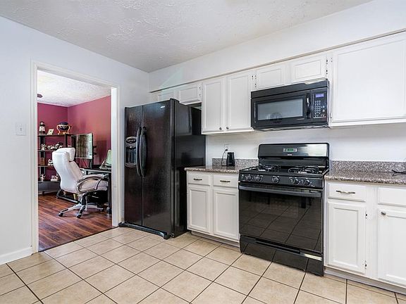 5th image of 18074 Forest Cedars Dr