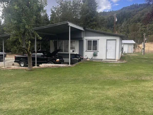 567 Bluebird Ln, Myrtle Creek, OR 97457