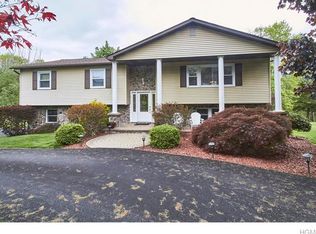 36 Merriewold Ln S, Monroe, NY 10950