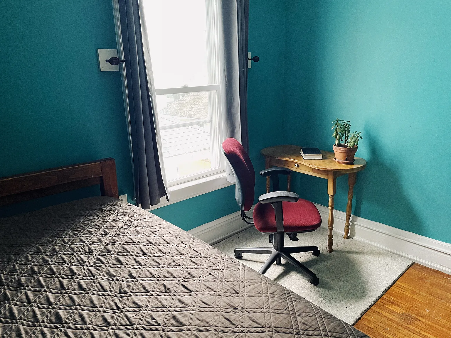 4 bed, $675 — Photo 2