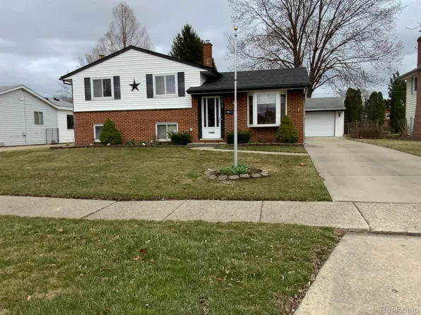 34618 Forman Dr, Sterling Heights, MI 48310