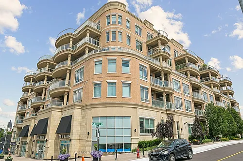 15277 Yonge St #11 Photo 1 15277 Yonge St #11 Photo 1