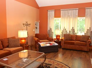 908 Hunters Run, Perrysburg, OH 43551