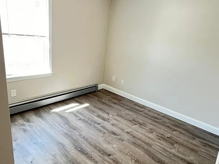 20 Harris St #1 — Photo 1