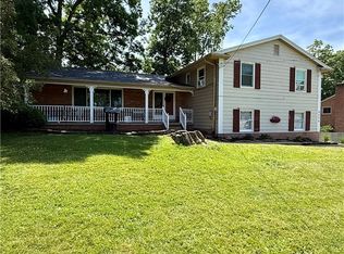 8524 Sleepy Hollow Dr NE, Warren, OH 44484