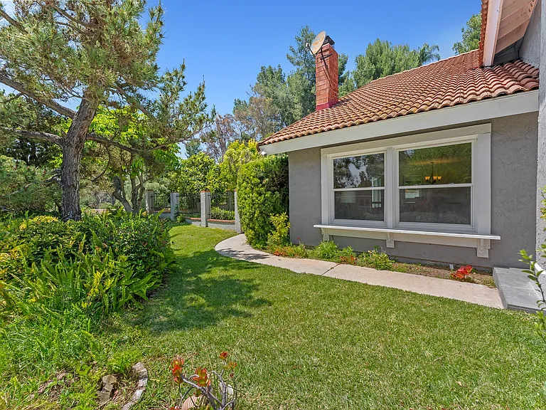 1533 Deerfoot Dr — Photo 37