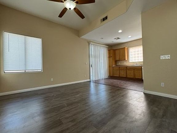 4th image of 6516 Raven Hall St