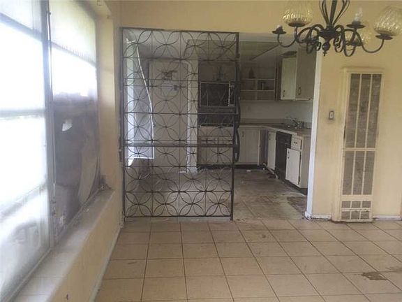 2nd image of 1491 NW 196th St