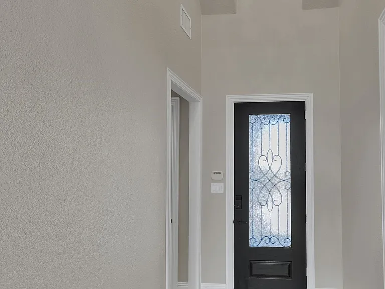 2905 Vaquero Ln — Photo 3