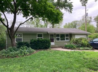 1639 W 20th Ter, Lawrence, KS 66046