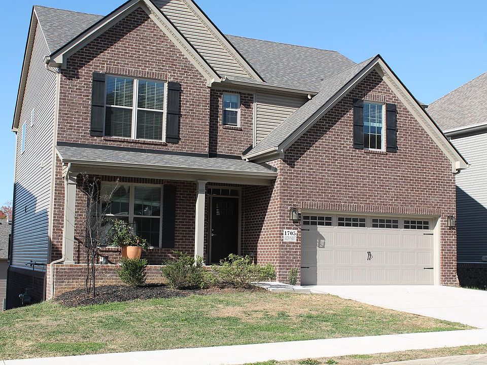1st image of 1705 Green Parrot Dr