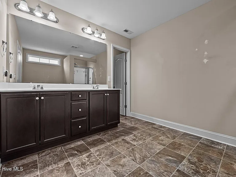 112 Moss Creek Dr — Photo 25