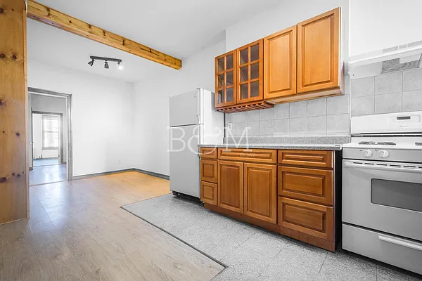 Rented by Brick&Mortar | media 10