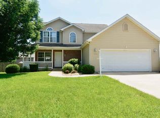 1524 W Cloverdale Rd, Chillicothe, IL 61523