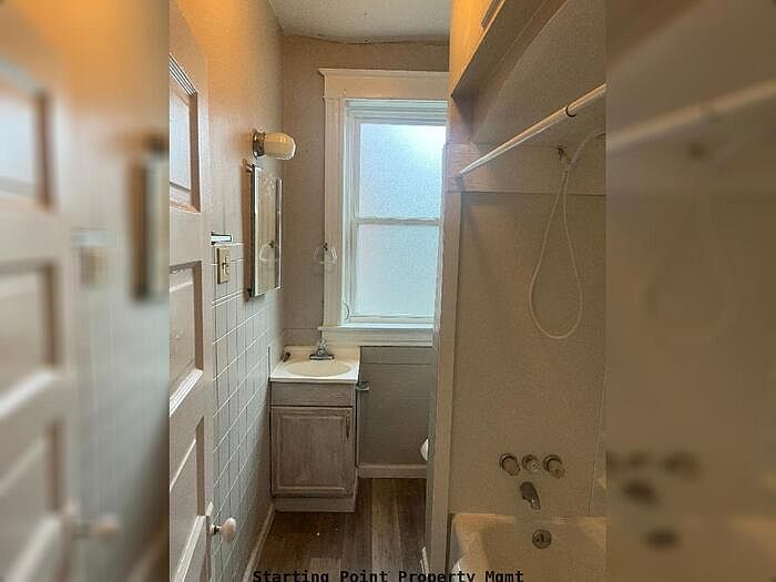 1st image of 4406 Alaska Ave #A