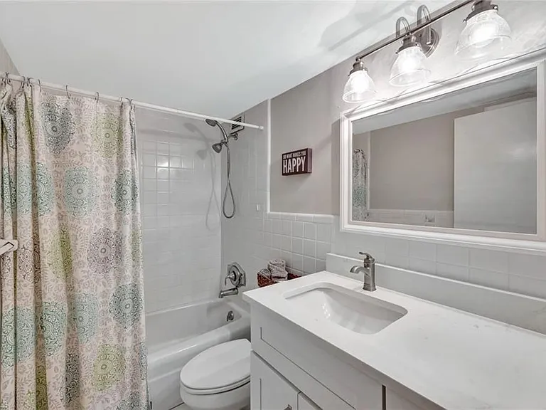 1300 Gulf Shore Blvd N #407 — Photo 13