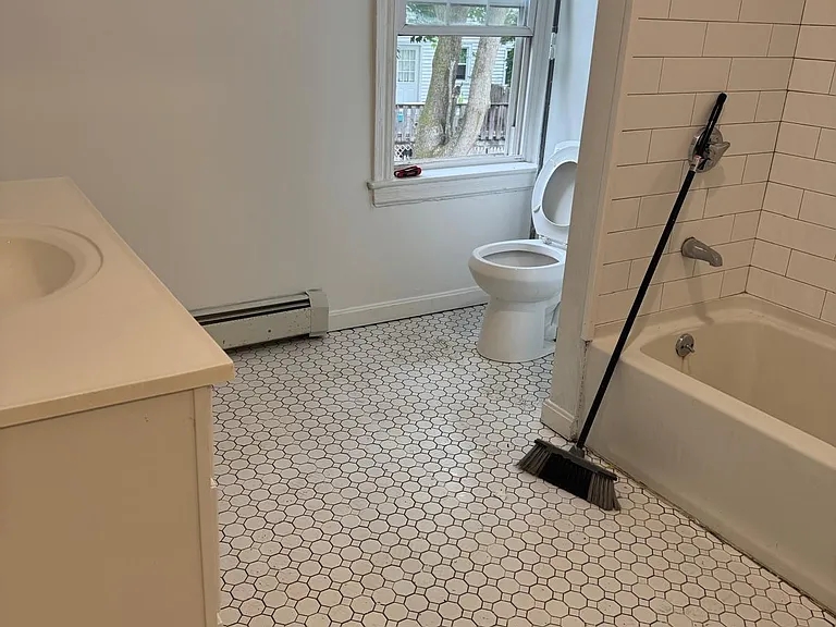 9 Greystone Ave — Photo 15