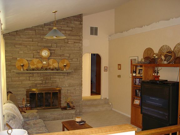 LIVING ROOM W/ CATHEDRAL CEILING