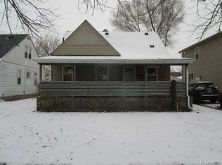 1047 19th St, Wyandotte, MI 48192