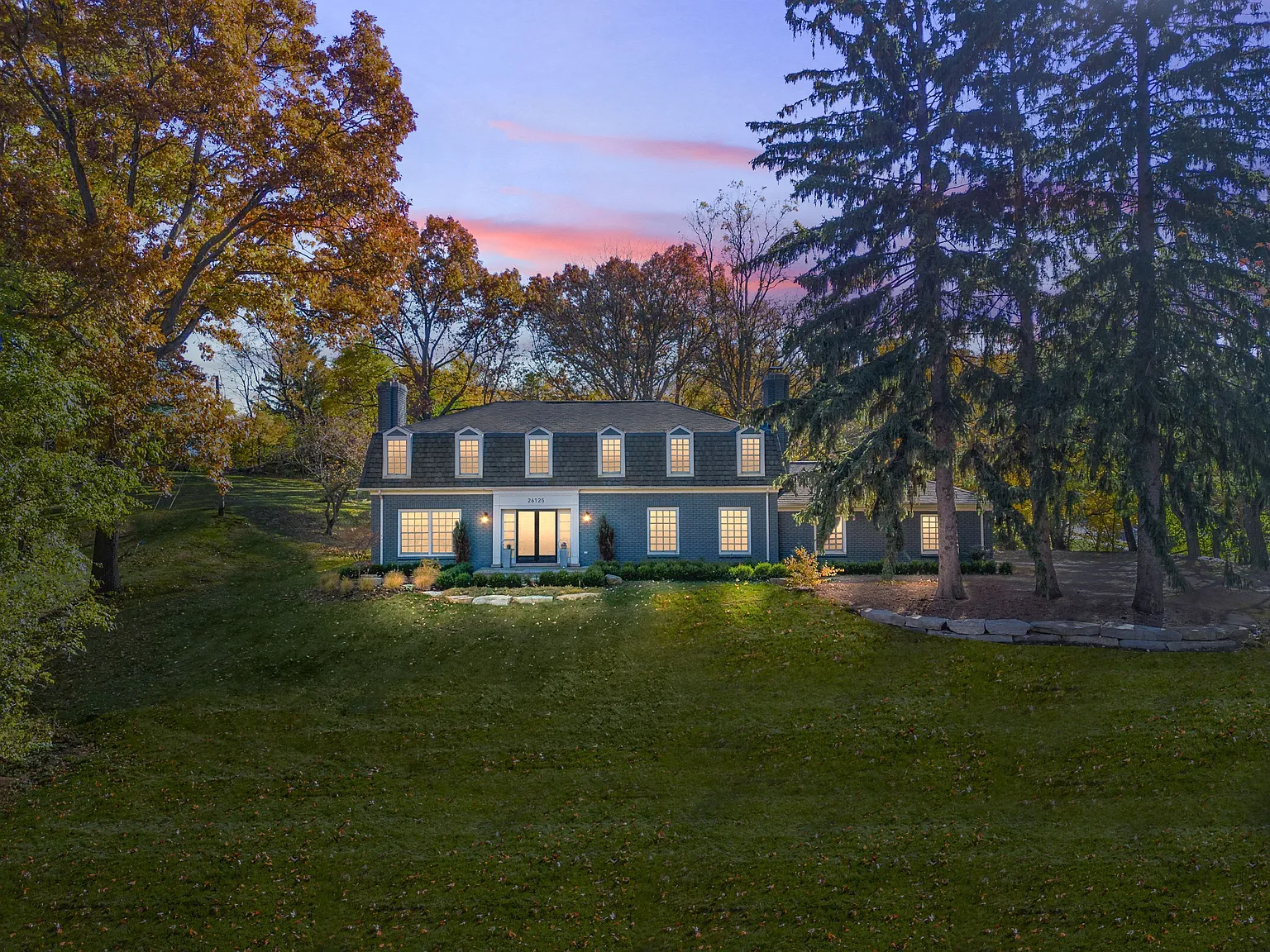 26125 Woodlore Rd photo 1