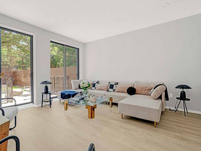 101 S 4th St #1, Brooklyn, NY, 11249