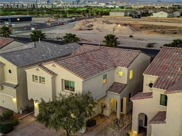 32 Lily Grove Rd, Henderson, NV 89148