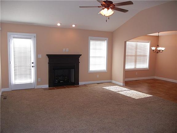 2nd image of 2488 Andersonville Dr