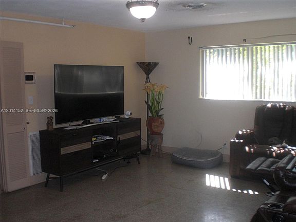 5th image of 6270 NW 18th St
