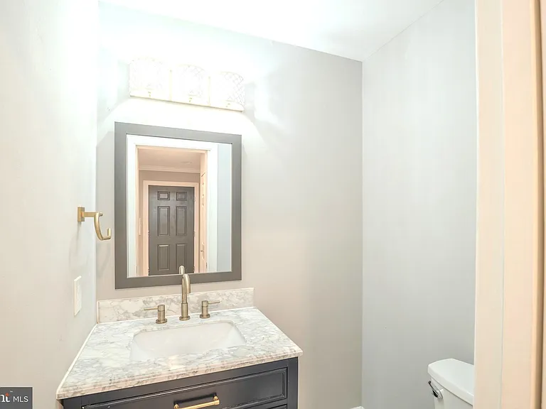 12138 Captiva Ct — Photo 7