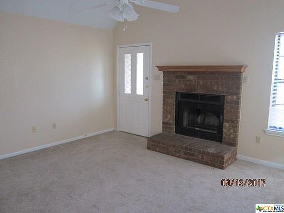 2nd image of 321 Chestnut Dr
