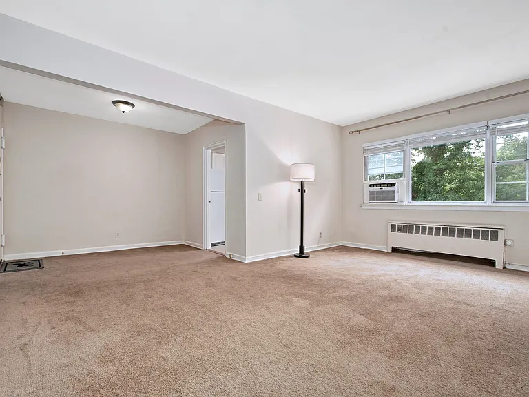 100 Theodore Fremd Ave #B2C — Photo 9