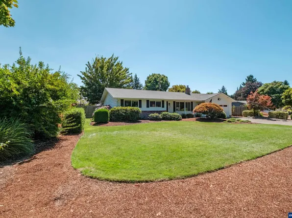 334 NE 13th Ave, Albany, OR 97321