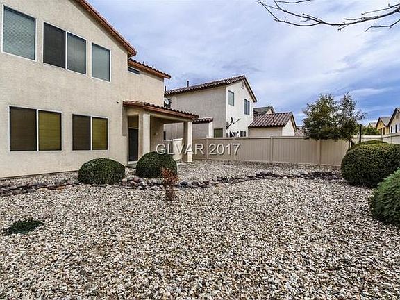 3rd image of 4425 Laguna Garden Ave