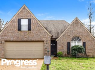 250 Running Brook Ln, Oakland, TN 38060