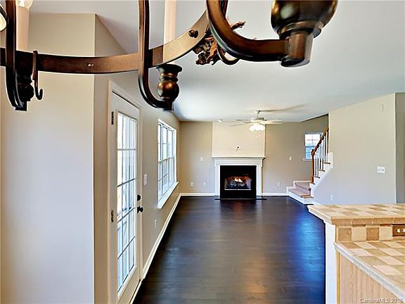 5th image of 4325 Chatterleigh Dr