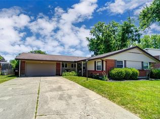 1008 Heathwood Dr, Englewood, OH