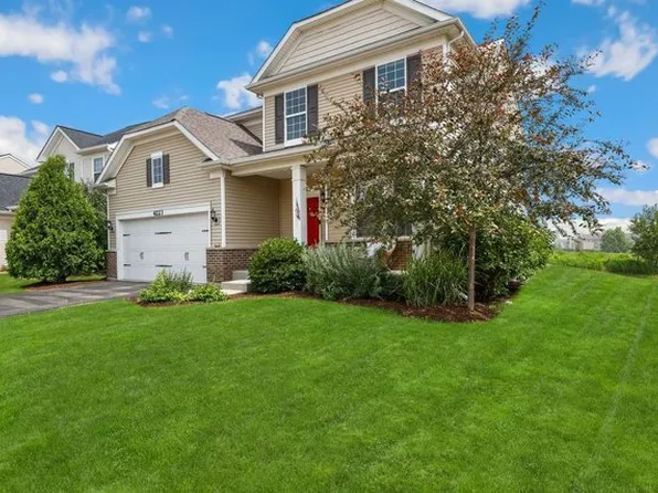4223 Fraser Cir, Naperville, IL 60564