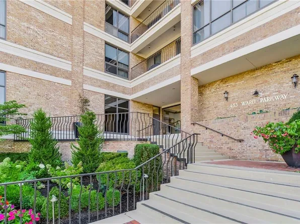 433 Ward Pkwy Unit 3S, Kansas City, MO 64112