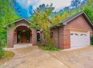 4 Windborough Ct, Little Rock, AR 72212