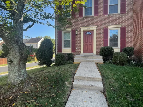 12515 Manchester Way, Woodbridge, VA 22192