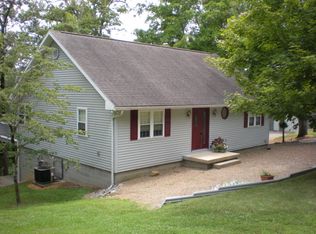 22704 Clifty Shores Rd, Dawson Springs, KY 42408