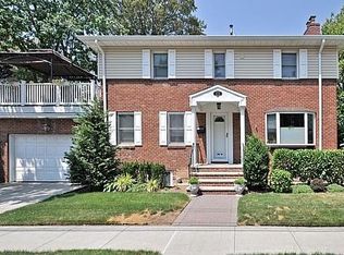 33-04 171st St, Flushing, NY 11358