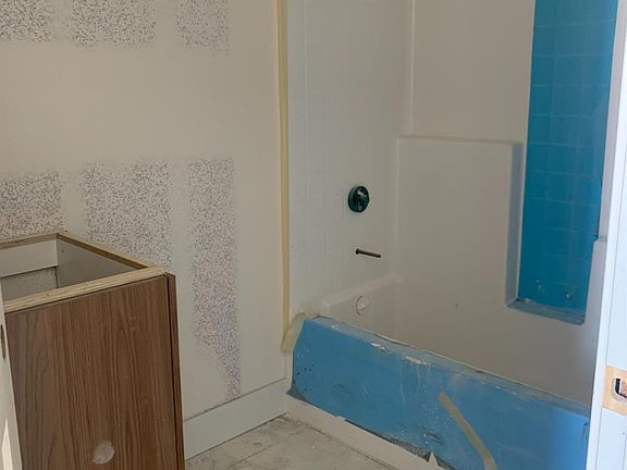 3rd image of 210 Pinon St #18