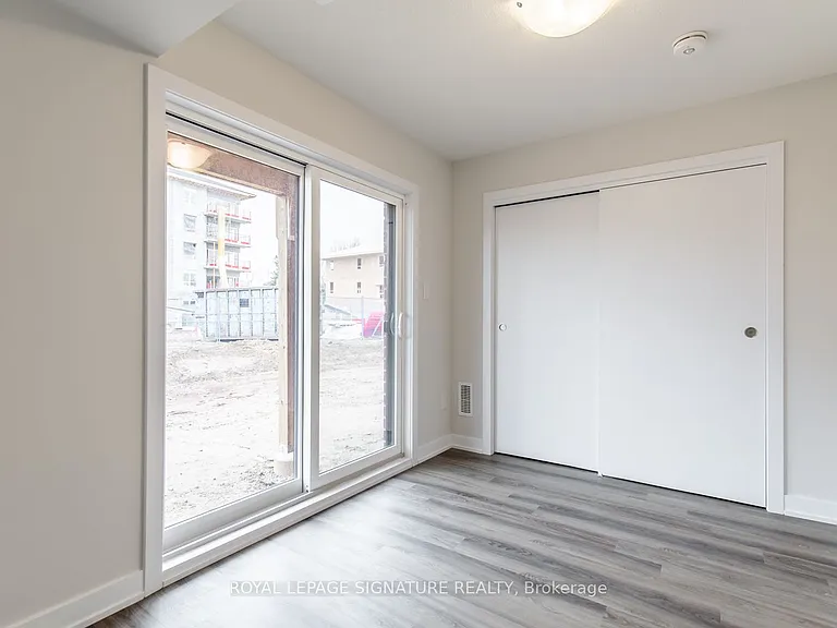 57 Markle Cres — Photo 30