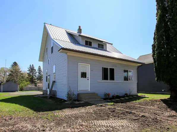 131 2nd St NE, Buffalo Lake, MN 55314