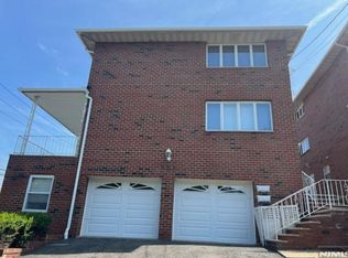 335 E Central Blvd FLOOR 1, Palisades Park, NJ 07650
