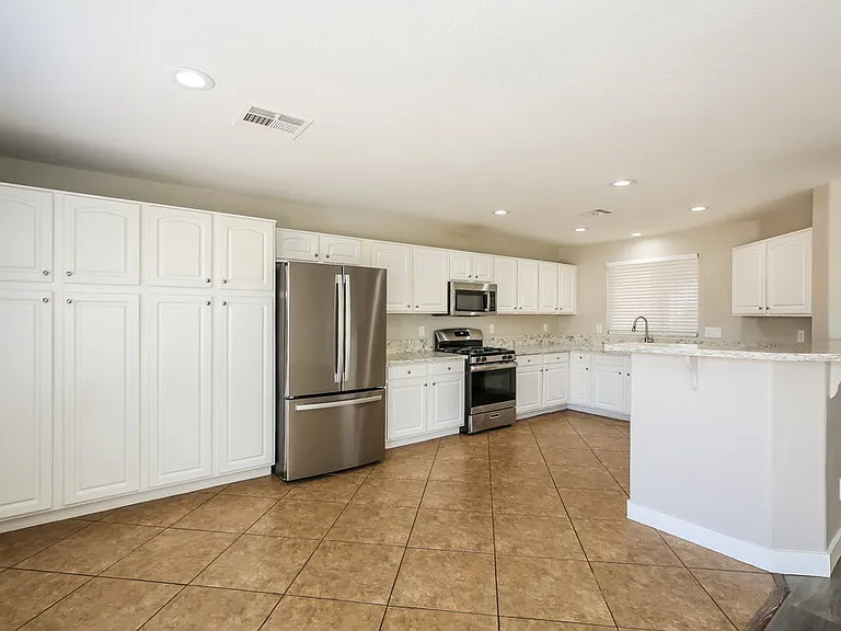 8652 W Majestic Pine Ave — Photo 8
