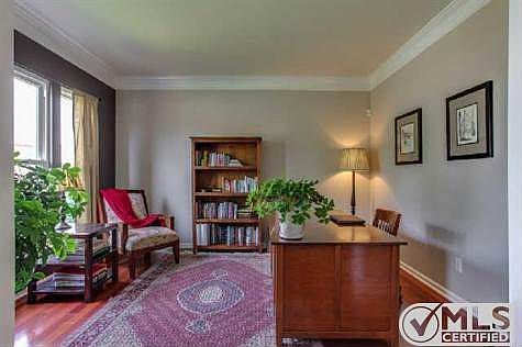 5th image of 322 Millhouse Dr